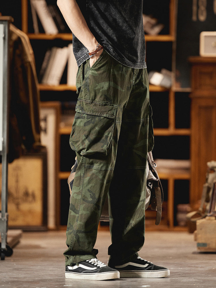 Men's American Vintage-Inspired Camo Cargo Pants